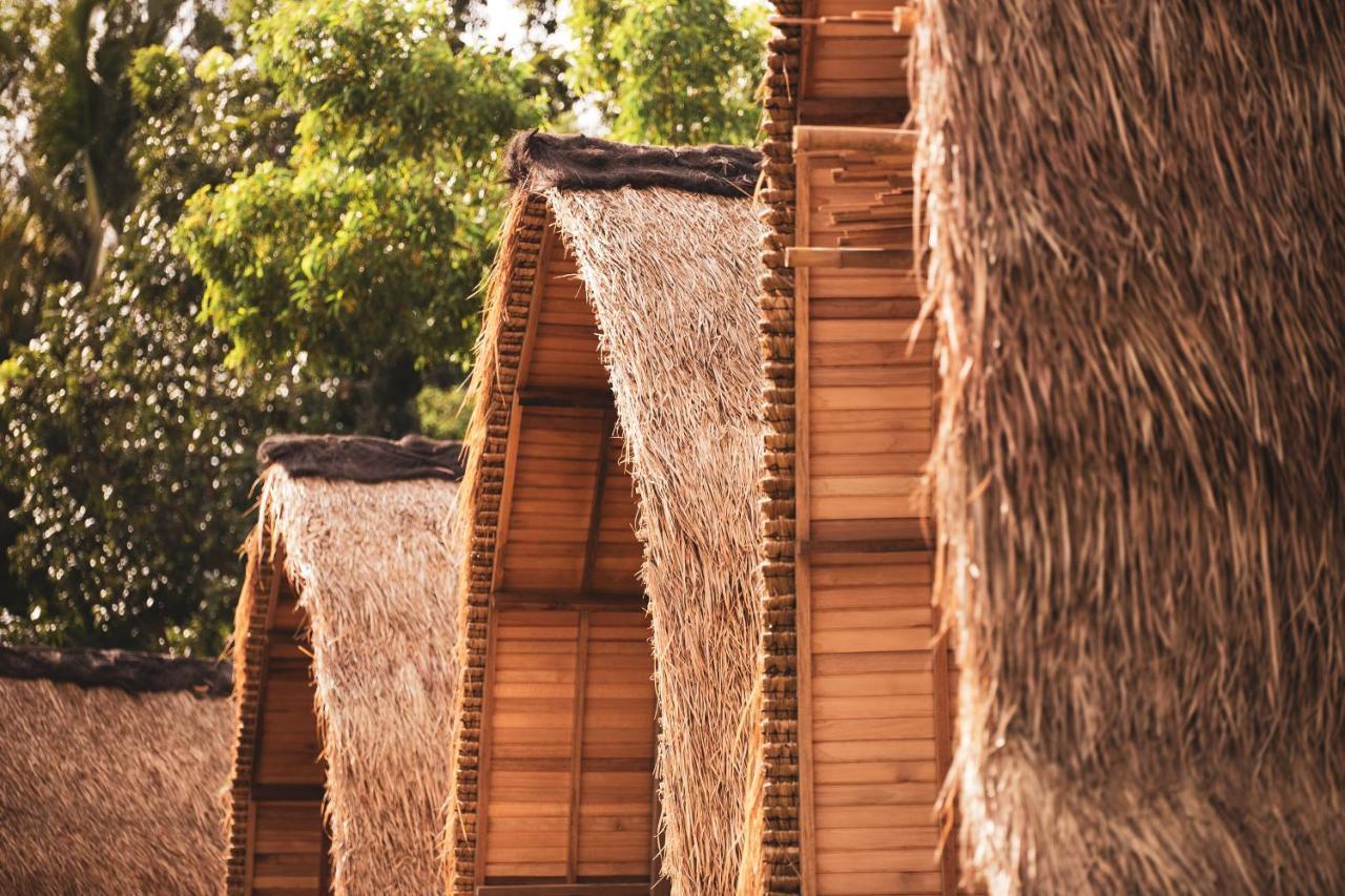 Majango Bungalows Kuta  Bagian luar foto
